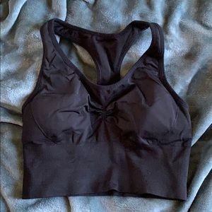 Black Old Navy Sports Bra